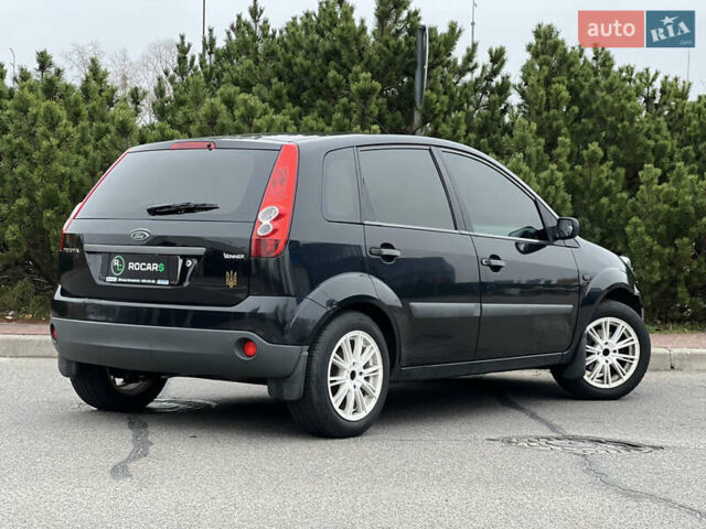 Черный Форд Фиеста, объемом двигателя 1.3 л и пробегом 251 тыс. км за 3500 $, фото 22 на Automoto.ua