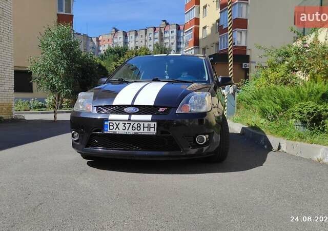 Черный Форд Фиеста, объемом двигателя 2 л и пробегом 206 тыс. км за 5000 $, фото 3 на Automoto.ua