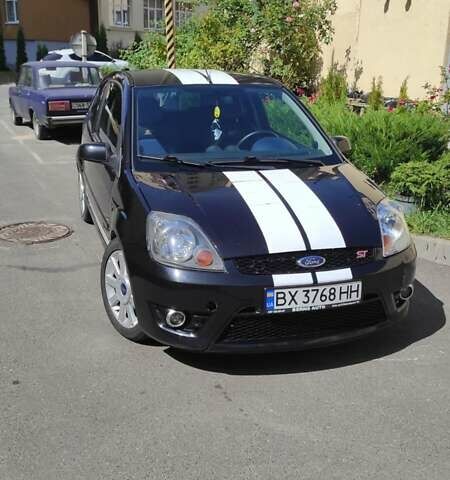 Черный Форд Фиеста, объемом двигателя 2 л и пробегом 206 тыс. км за 5000 $, фото 2 на Automoto.ua