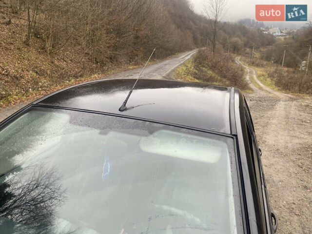 Черный Форд Фиеста, объемом двигателя 1.3 л и пробегом 230 тыс. км за 3400 $, фото 3 на Automoto.ua