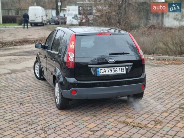 Черный Форд Фиеста, объемом двигателя 1.4 л и пробегом 233 тыс. км за 4650 $, фото 4 на Automoto.ua