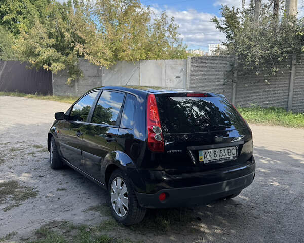 Чорний Форд Фієста, об'ємом двигуна 1.3 л та пробігом 140 тис. км за 3150 $, фото 11 на Automoto.ua