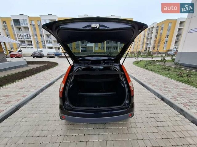 Черный Форд Фиеста, объемом двигателя 1.39 л и пробегом 220 тыс. км за 3800 $, фото 30 на Automoto.ua