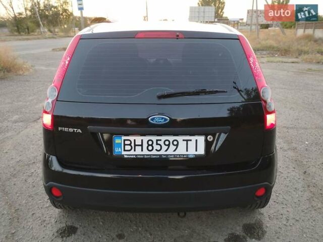 Чорний Форд Фієста, об'ємом двигуна 1.39 л та пробігом 320 тис. км за 4000 $, фото 1 на Automoto.ua