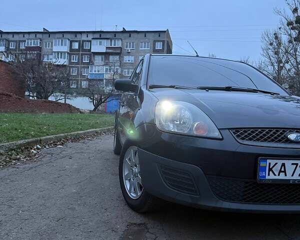 Чорний Форд Фієста, об'ємом двигуна 1.25 л та пробігом 246 тис. км за 4300 $, фото 7 на Automoto.ua