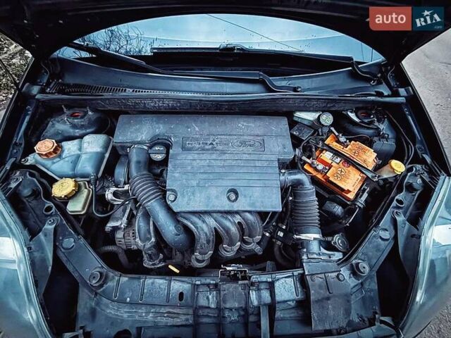 Чорний Форд Фієста, об'ємом двигуна 1.25 л та пробігом 246 тис. км за 4300 $, фото 19 на Automoto.ua