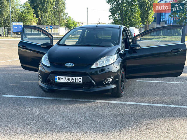 Черный Форд Фиеста, объемом двигателя 1.4 л и пробегом 148 тыс. км за 4399 $, фото 8 на Automoto.ua