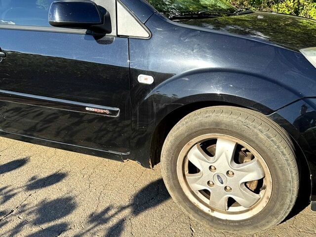 Черный Форд Фиеста, объемом двигателя 1.2 л и пробегом 0 тыс. км за 4300 $, фото 1 на Automoto.ua