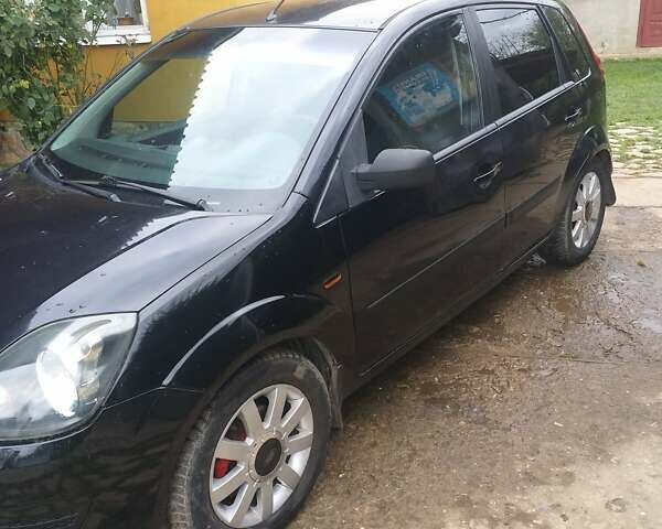 Чорний Форд Фієста, об'ємом двигуна 1.4 л та пробігом 216 тис. км за 3700 $, фото 17 на Automoto.ua