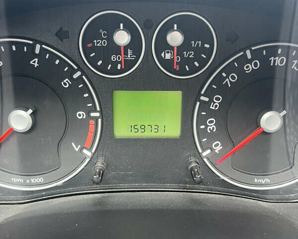 Черный Форд Фиеста, объемом двигателя 1.24 л и пробегом 159 тыс. км за 5500 $, фото 14 на Automoto.ua