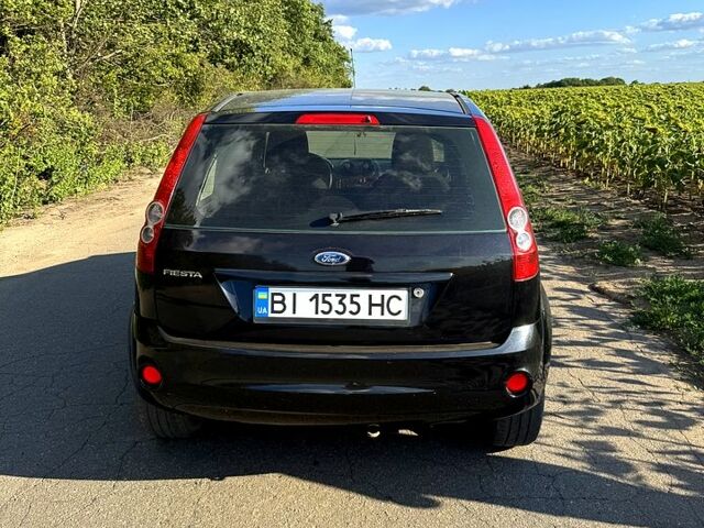 Черный Форд Фиеста, объемом двигателя 1.2 л и пробегом 0 тыс. км за 4300 $, фото 2 на Automoto.ua