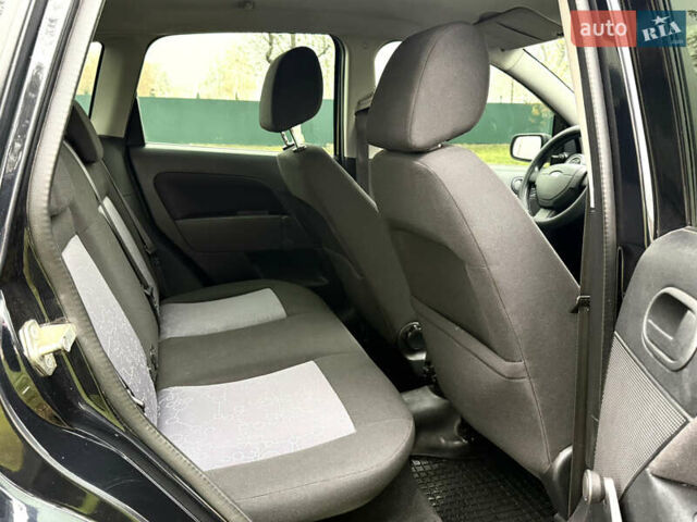 Черный Форд Фиеста, объемом двигателя 1.39 л и пробегом 112 тыс. км за 5899 $, фото 20 на Automoto.ua