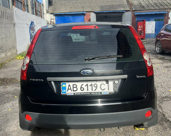 Черный Форд Фиеста, объемом двигателя 1.24 л и пробегом 159 тыс. км за 5500 $, фото 5 на Automoto.ua