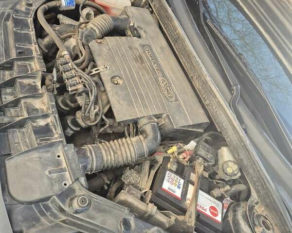 Чорний Форд Фієста, об'ємом двигуна 1.39 л та пробігом 148 тис. км за 4400 $, фото 9 на Automoto.ua