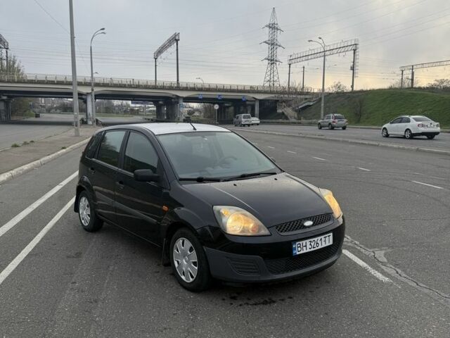 Черный Форд Фиеста, объемом двигателя 1.2 л и пробегом 116 тыс. км за 3800 $, фото 1 на Automoto.ua