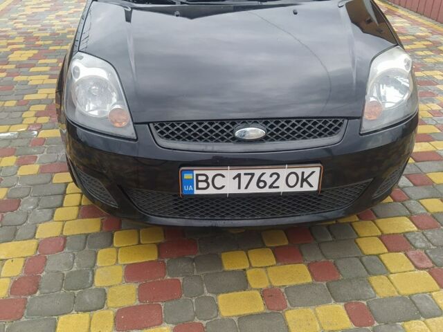 Черный Форд Фиеста, объемом двигателя 1.4 л и пробегом 234 тыс. км за 3350 $, фото 1 на Automoto.ua