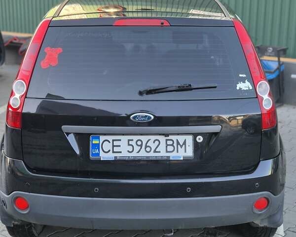 Чорний Форд Фієста, об'ємом двигуна 1.39 л та пробігом 148 тис. км за 4400 $, фото 2 на Automoto.ua