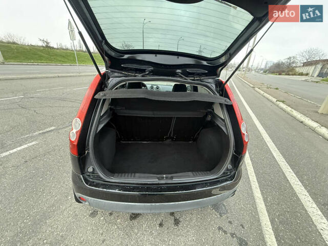 Черный Форд Фиеста, объемом двигателя 1.25 л и пробегом 116 тыс. км за 3800 $, фото 8 на Automoto.ua