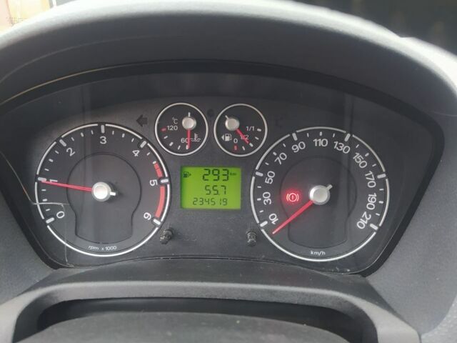 Черный Форд Фиеста, объемом двигателя 1.4 л и пробегом 234 тыс. км за 3350 $, фото 9 на Automoto.ua