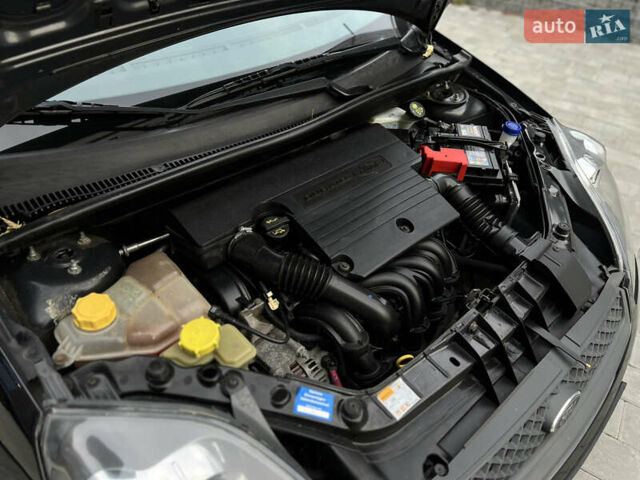 Черный Форд Фиеста, объемом двигателя 1.4 л и пробегом 184 тыс. км за 4750 $, фото 68 на Automoto.ua