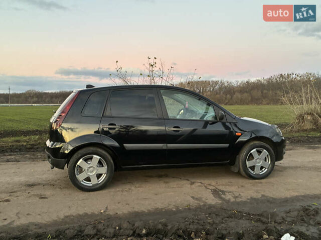 Чорний Форд Фієста, об'ємом двигуна 1.4 л та пробігом 270 тис. км за 3600 $, фото 7 на Automoto.ua