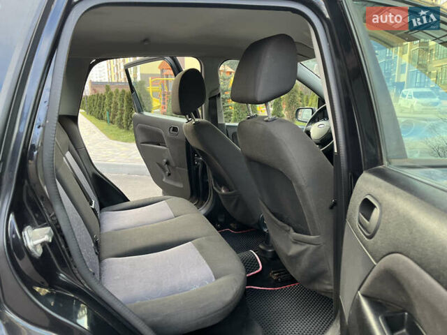 Черный Форд Фиеста, объемом двигателя 1.4 л и пробегом 210 тыс. км за 4200 $, фото 18 на Automoto.ua