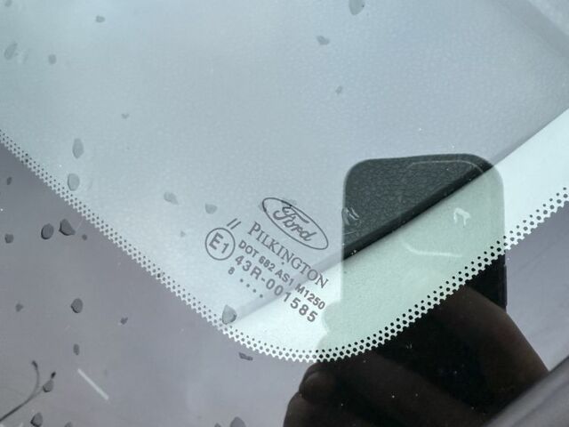 Черный Форд Фиеста, объемом двигателя 1.2 л и пробегом 116 тыс. км за 3800 $, фото 10 на Automoto.ua