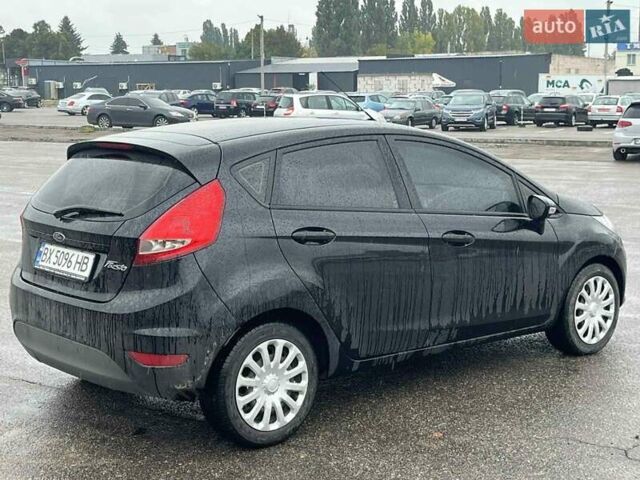 Черный Форд Фиеста, объемом двигателя 1.6 л и пробегом 173 тыс. км за 5500 $, фото 3 на Automoto.ua