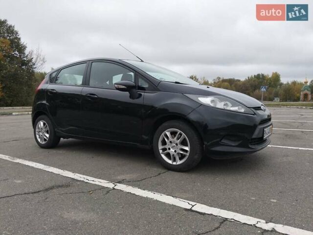 Черный Форд Фиеста, объемом двигателя 1.4 л и пробегом 170 тыс. км за 5990 $, фото 9 на Automoto.ua