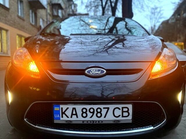 Чорний Форд Фієста, об'ємом двигуна 1.6 л та пробігом 357 тис. км за 4700 $, фото 1 на Automoto.ua