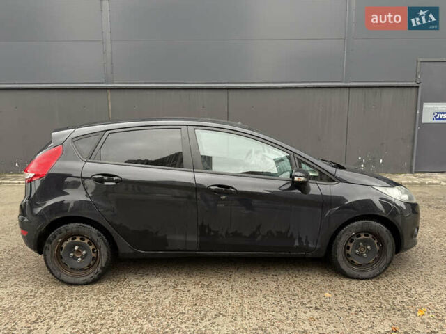 Чорний Форд Фієста, об'ємом двигуна 1.2 л та пробігом 206 тис. км за 6200 $, фото 5 на Automoto.ua