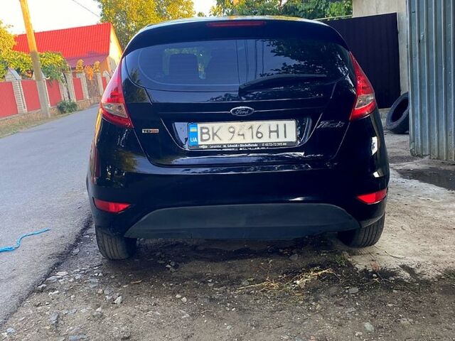 Черный Форд Фиеста, объемом двигателя 1.4 л и пробегом 280 тыс. км за 5800 $, фото 2 на Automoto.ua