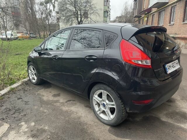 Черный Форд Фиеста, объемом двигателя 1.4 л и пробегом 147 тыс. км за 5254 $, фото 7 на Automoto.ua