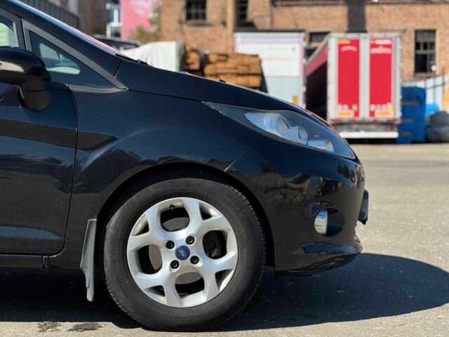 Форд Фиеста 2011 в Киеве на Automoto.ua Черный Форд Фиеста, объемом двигателя 1.4 л и пробегом 183 тыс. км за 6540 $, фото 12 на Automoto.ua