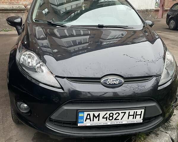 Черный Форд Фиеста, объемом двигателя 1.4 л и пробегом 147 тыс. км за 5242 $, фото 3 на Automoto.ua
