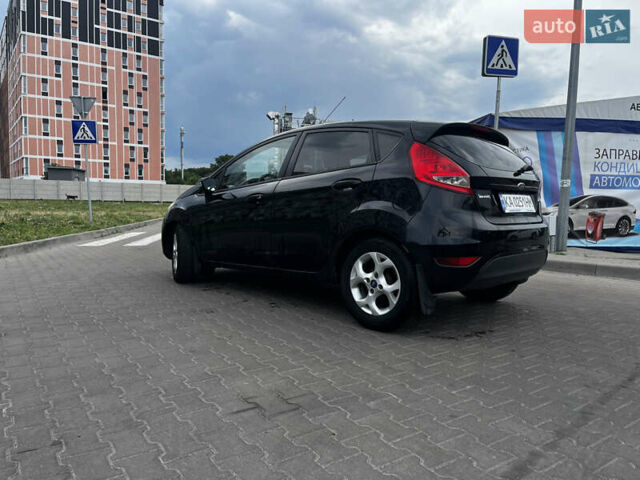 Чорний Форд Фієста, об'ємом двигуна 1.4 л та пробігом 182 тис. км за 6000 $, фото 13 на Automoto.ua