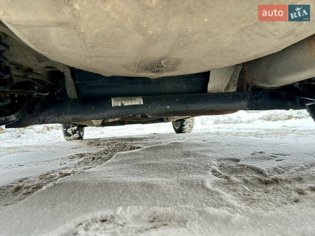 Чорний Форд Фієста, об'ємом двигуна 1.4 л та пробігом 150 тис. км за 6199 $, фото 60 на Automoto.ua