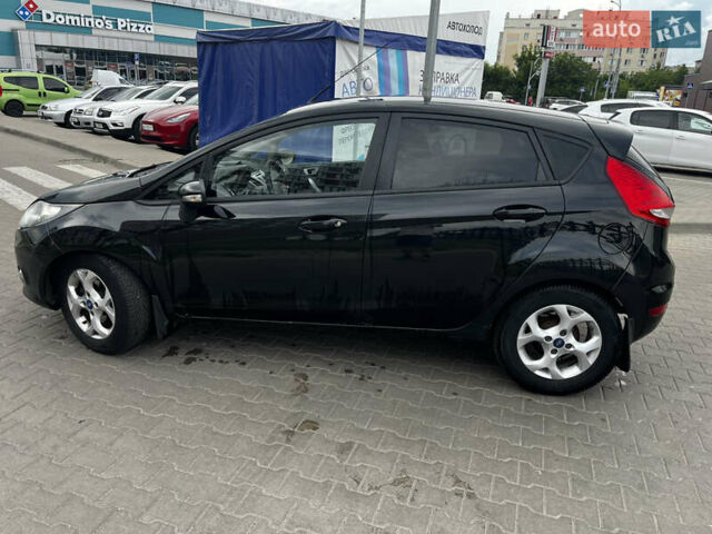 Чорний Форд Фієста, об'ємом двигуна 1.4 л та пробігом 182 тис. км за 6000 $, фото 11 на Automoto.ua
