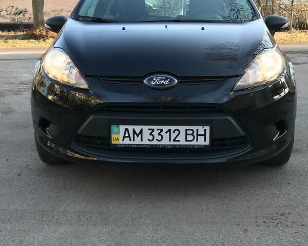 Черный Форд Фиеста, объемом двигателя 1.25 л и пробегом 168 тыс. км за 5900 $, фото 6 на Automoto.ua