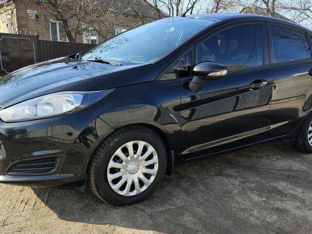 Черный Форд Фиеста, объемом двигателя 1.2 л и пробегом 120 тыс. км за 7000 $, фото 6 на Automoto.ua