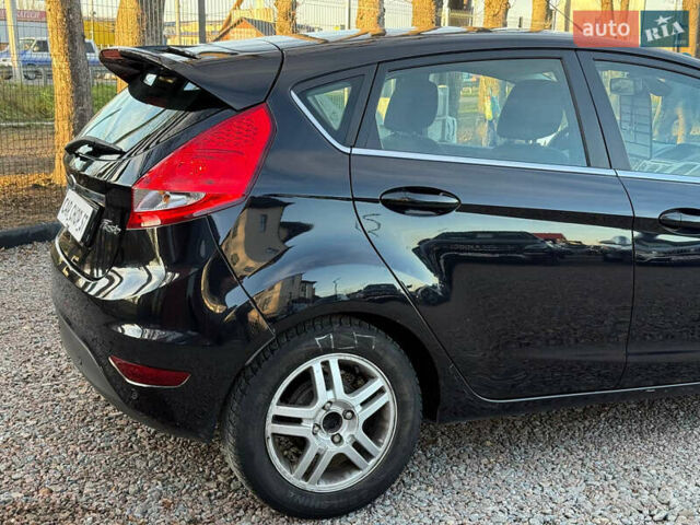 Чорний Форд Фієста, об'ємом двигуна 1.56 л та пробігом 280 тис. км за 5900 $, фото 14 на Automoto.ua