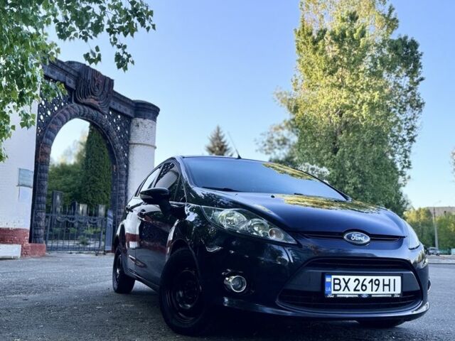 Черный Форд Фиеста, объемом двигателя 1.6 л и пробегом 291 тыс. км за 6450 $, фото 4 на Automoto.ua