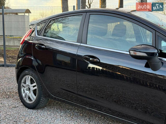 Чорний Форд Фієста, об'ємом двигуна 1.56 л та пробігом 280 тис. км за 5900 $, фото 15 на Automoto.ua