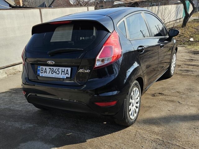 Черный Форд Фиеста, объемом двигателя 1.2 л и пробегом 120 тыс. км за 7000 $, фото 2 на Automoto.ua