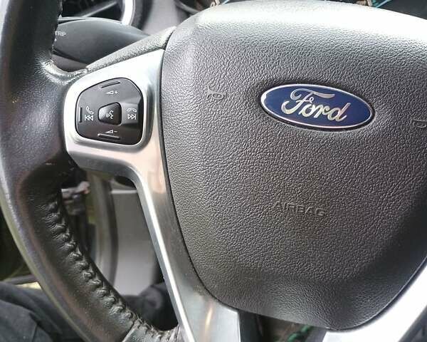 Чорний Форд Фієста, об'ємом двигуна 1.6 л та пробігом 204 тис. км за 7000 $, фото 3 на Automoto.ua