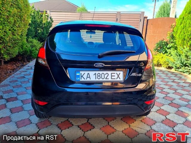 Черный Форд Фиеста, объемом двигателя 1 л и пробегом 146 тыс. км за 5500 $, фото 1 на Automoto.ua