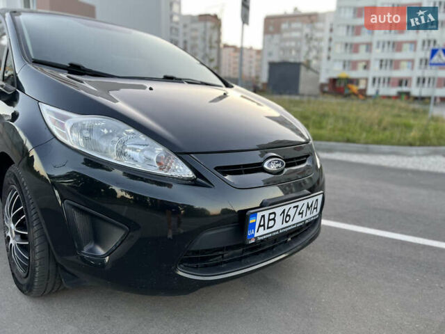 Черный Форд Фиеста, объемом двигателя 1.6 л и пробегом 260 тыс. км за 6499 $, фото 12 на Automoto.ua