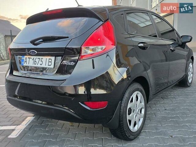 Черный Форд Фиеста, объемом двигателя 1.6 л и пробегом 213 тыс. км за 7333 $, фото 11 на Automoto.ua