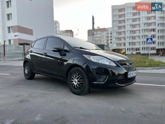Черный Форд Фиеста, объемом двигателя 1.6 л и пробегом 260 тыс. км за 6499 $, фото 1 на Automoto.ua