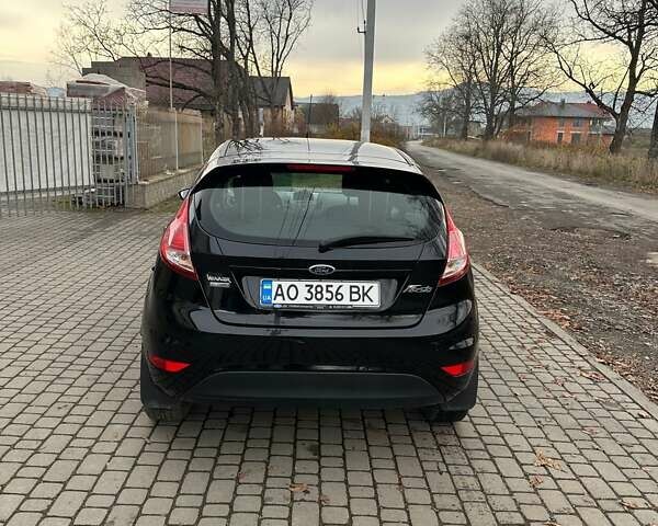 Черный Форд Фиеста, объемом двигателя 1 л и пробегом 42 тыс. км за 8000 $, фото 1 на Automoto.ua